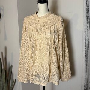 Torrid Beige Lace Accent Top - 2XL